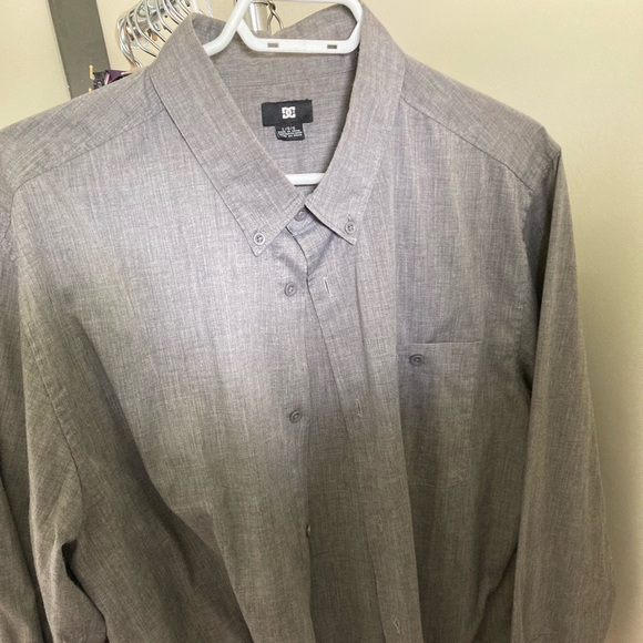 12 Large Casual Button Down Shirts - Picture 3 of 12